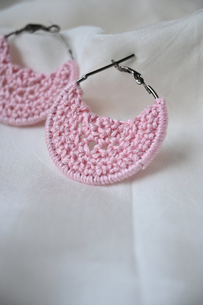 Baby pink small crochet earrings