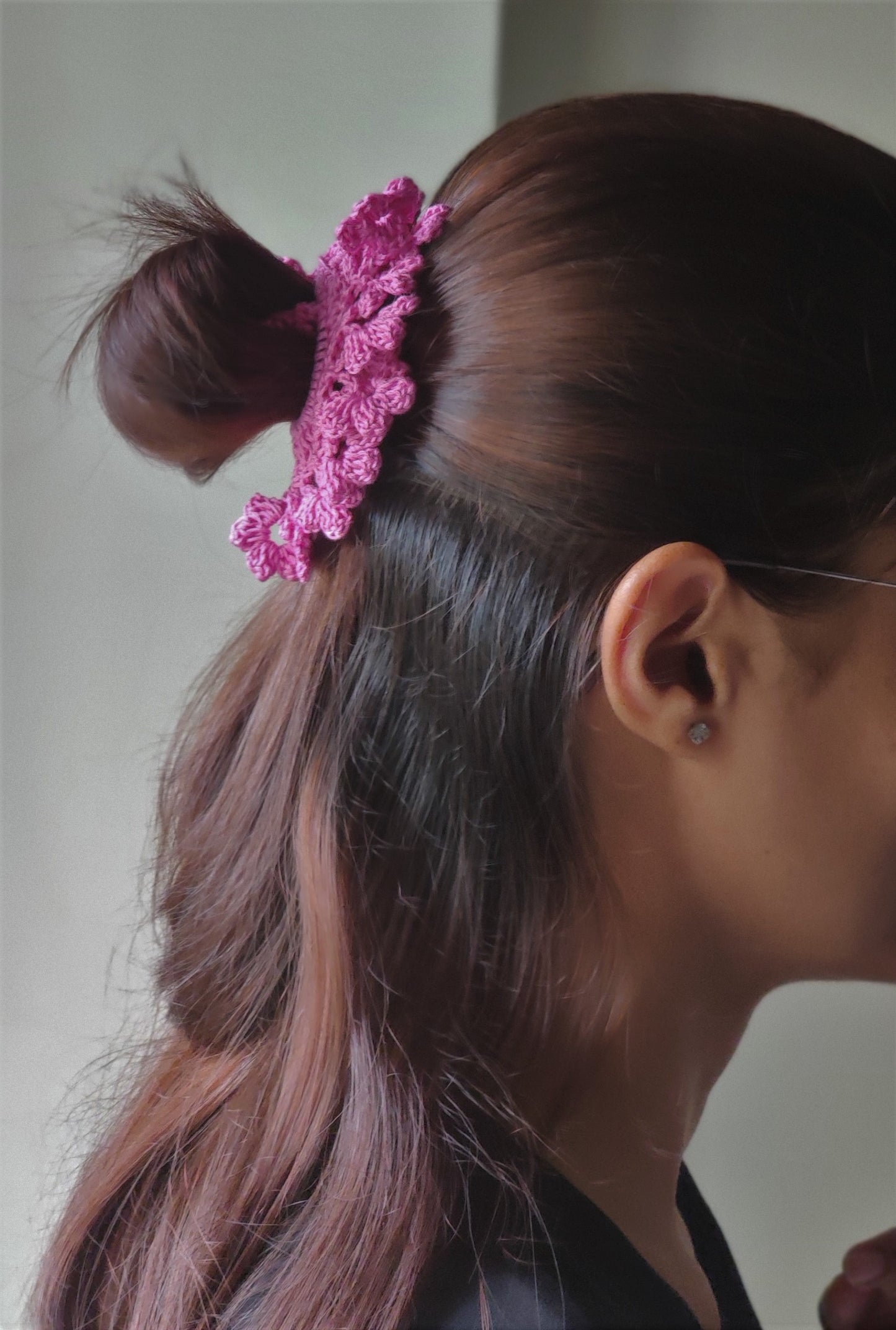 Dark pink floral pattern crochet scrunchie
